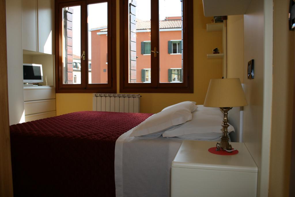 Mema Venice Apartment Стая снимка